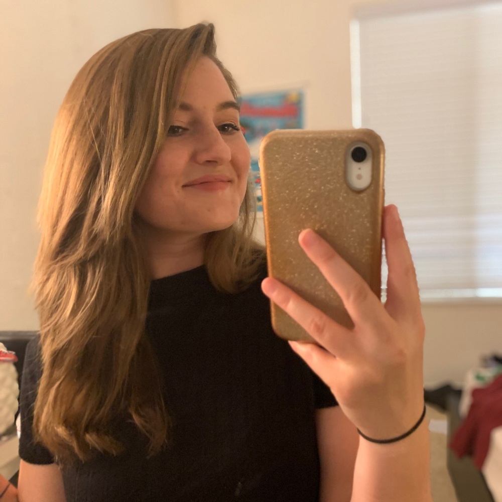 Meet your Posher, Hailey
